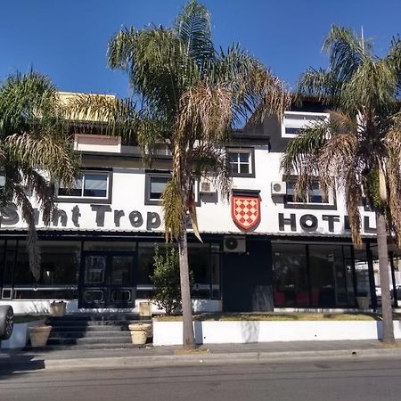 Hotel Saint Tropez Villa Carlos Paz Dış mekan fotoğraf
