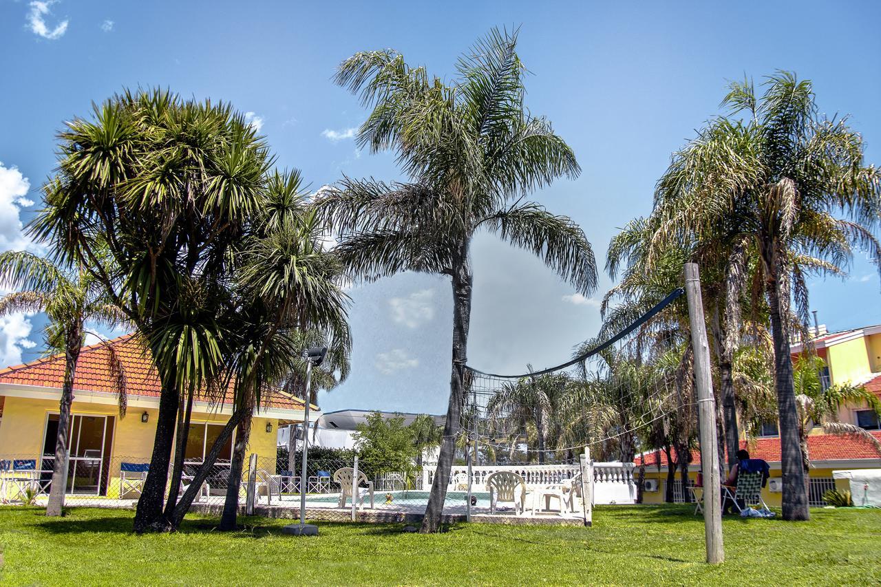 Hotel Saint Tropez Villa Carlos Paz Dış mekan fotoğraf